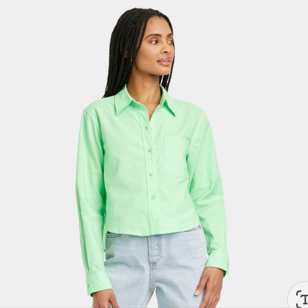 Women's Long Sleeve Collared Button-Down Shirt - Universal Thread Lt Green - XS